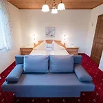 Haus Ferienglueck * 람자우 암 다흐스타인