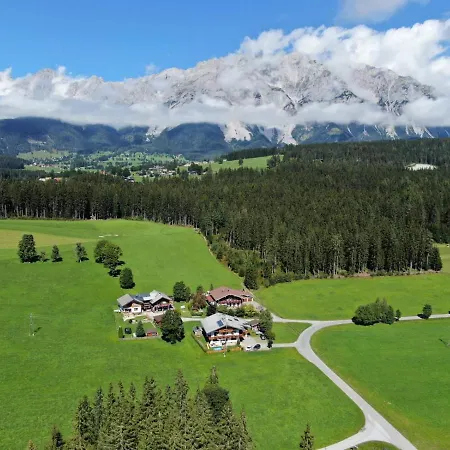 Haus Ferienglueck * Ramsau am Dachstein