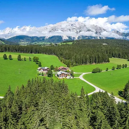 Haus Ferienglueck Ramsau am Dachstein
