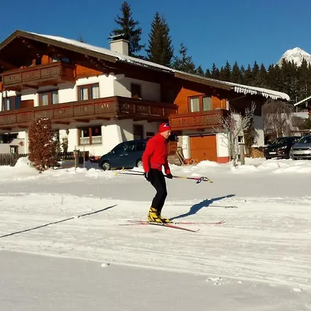 Haus Ferienglueck Lägenhet Ramsau am Dachstein